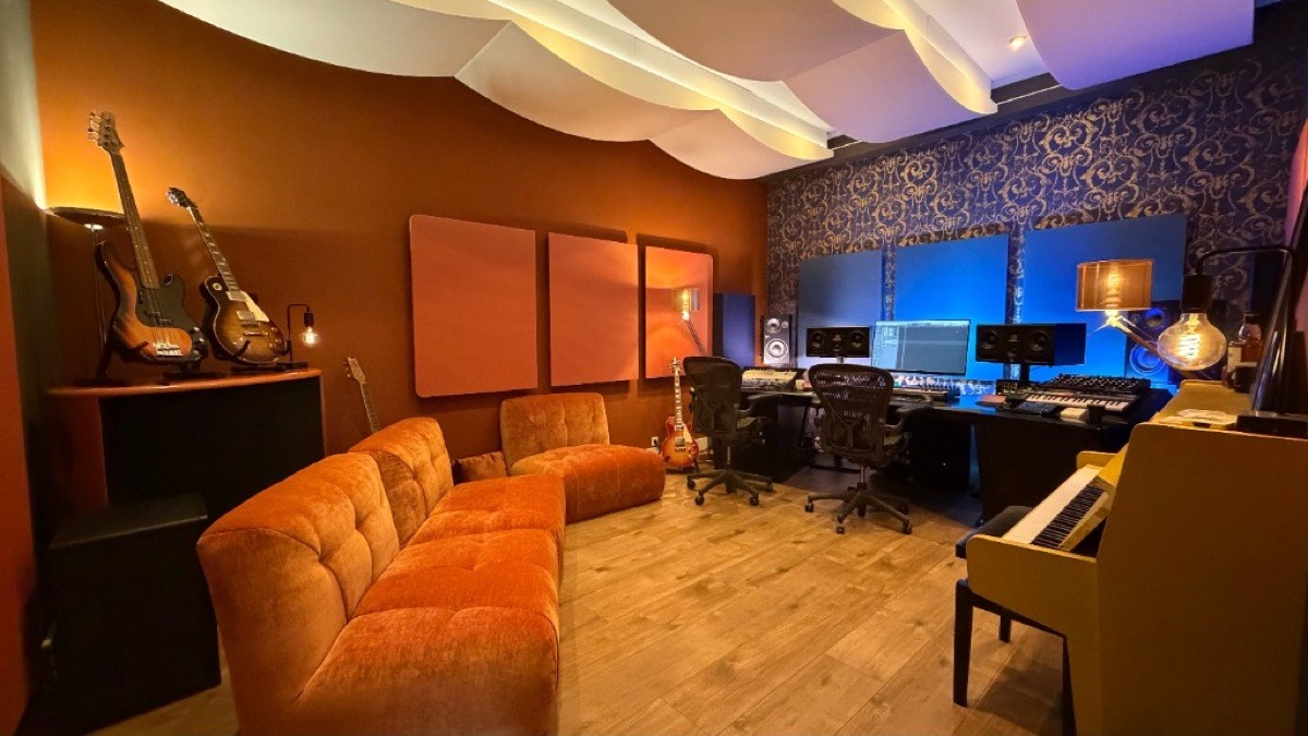 Behind the scenes — studio